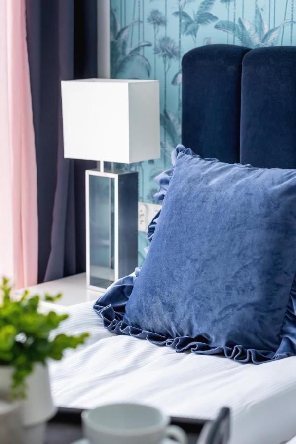 Vetulaniego Apartment With Air Conditioning & Parking By Renters Prestige Krakau Buitenkant foto